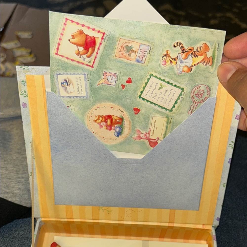 NWT Disney Character Stationery Box- Pooh and Friends. Cards, pencil, stickers - Picture 5 of 12